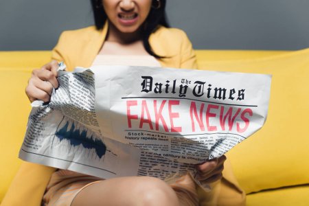 Надежда Бабкина каждый день борется с мошенниками