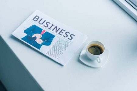 В Магазине Стоит Продовольственном